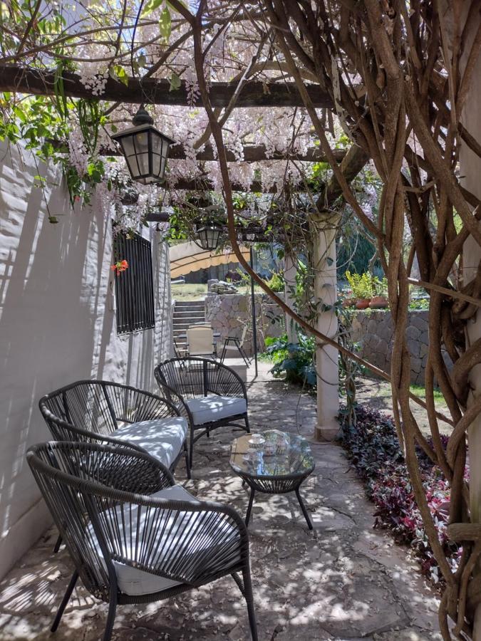 Campomora- 5 Min Del Centro - Confort - Parrilla & Pileta Holiday home